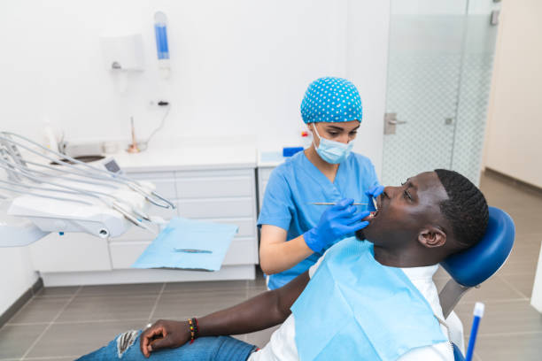 Best Weekend Emergency Dentist in Golden Hills, CA